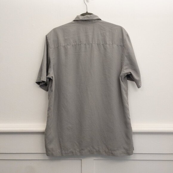 Quiksilver Gray Short Sleeve Button-Up Shirt Small Rayon Blend Casual Surf - Picture 2 of 4
